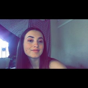 Meet your Posher, Reagan